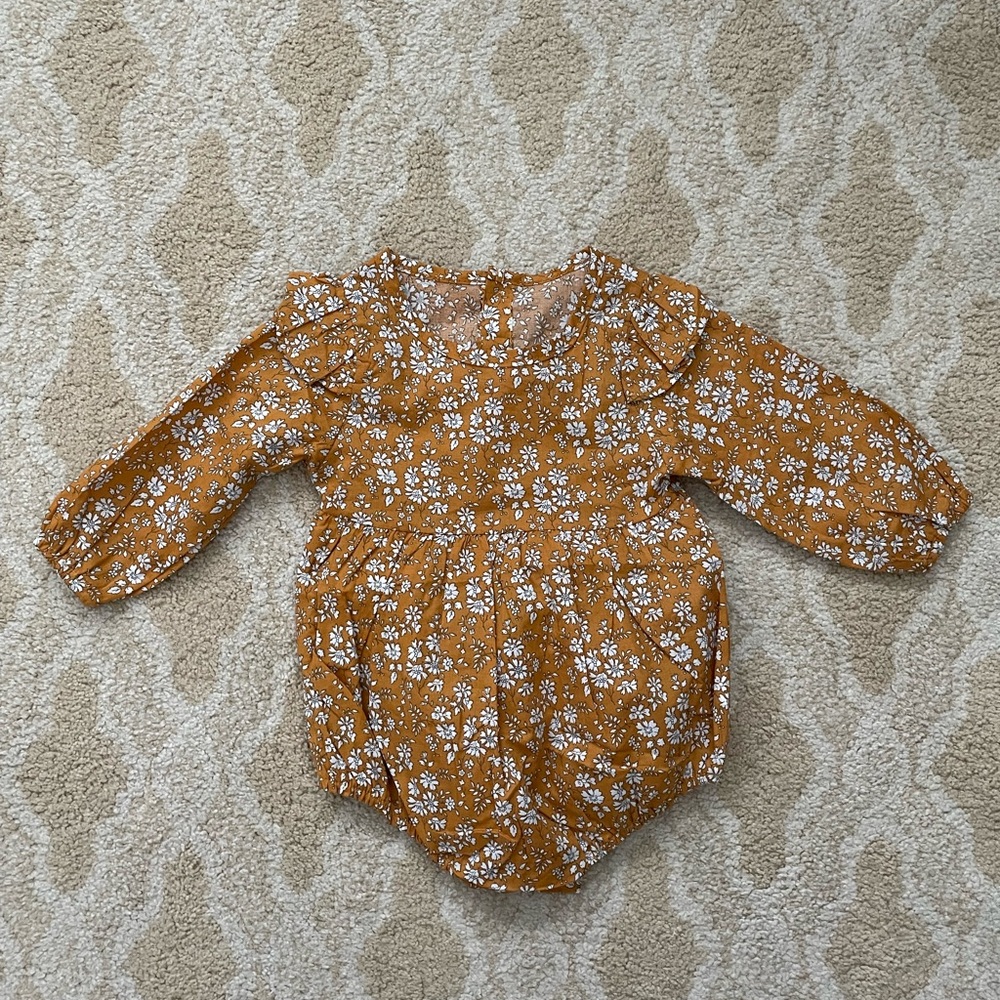 Floral bubble romper
